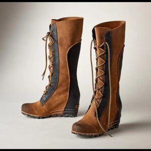 NWOT Two-Tone Knee-high Wedge Boots